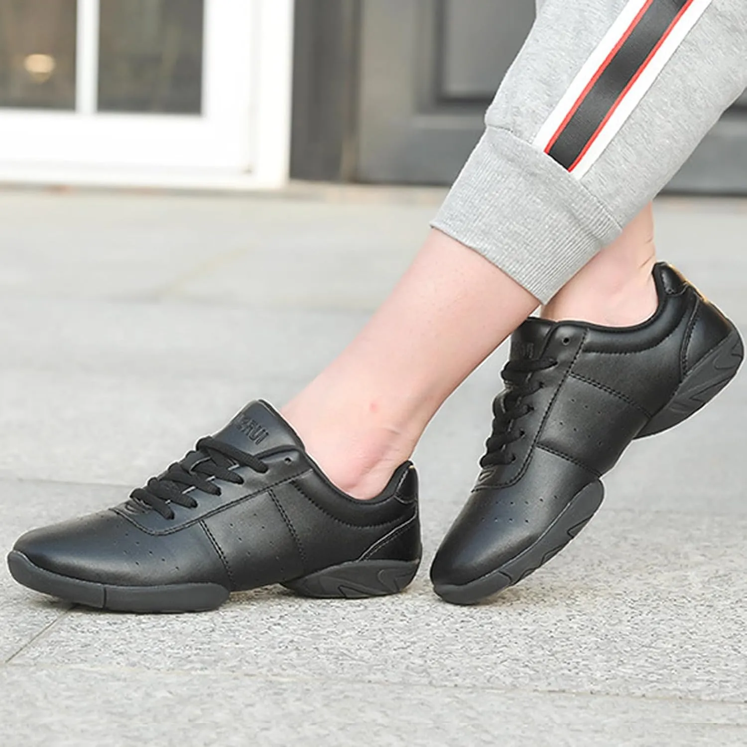 Boys Girls Cheer Shoes Cheerleading School Competition Lace Up Aerobics Gymnastics Wlaking Lightweight Sneakers