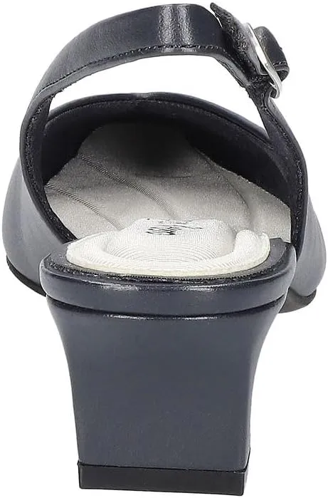 Easy Street Women's Sayo Pump