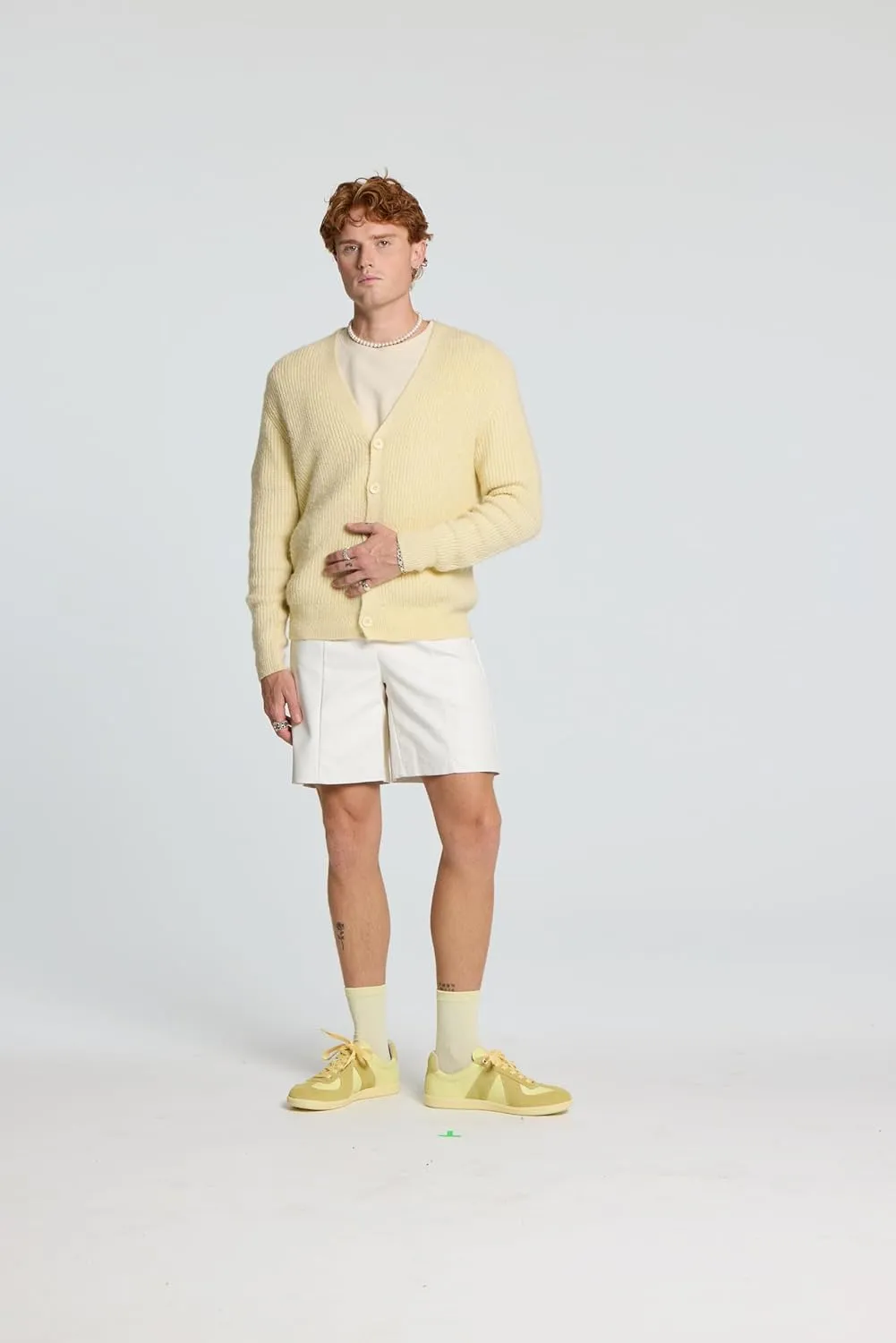 Indie Trainers. Fashion Sneakers for Women and Men. Classic Style Low-Top Street Shoes, Comfortable and Minimalist